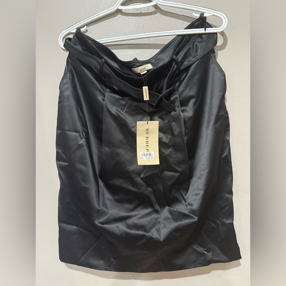 Burberry Black Satin Belted Skirt